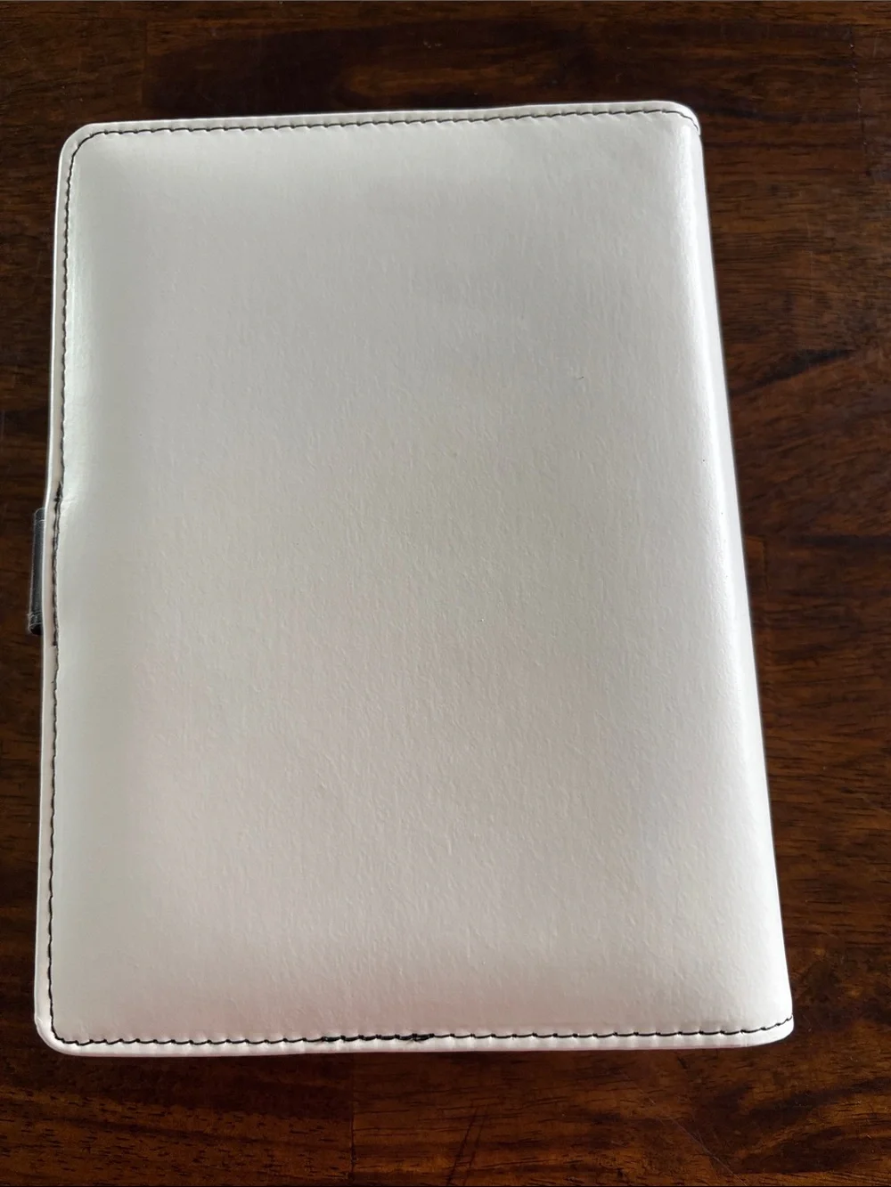 White Bow Accent Organizer Binder with Black Strap Closure